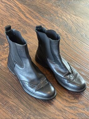 Samsonite Rare Vintage Women’s Black Leather Wingtip Chelsea Boots, Sz 38